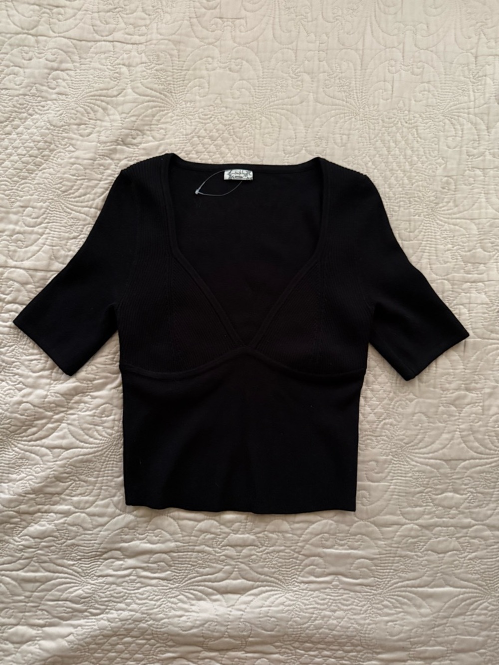 Free People Black V-Neck Short Sleeve Knit Top
